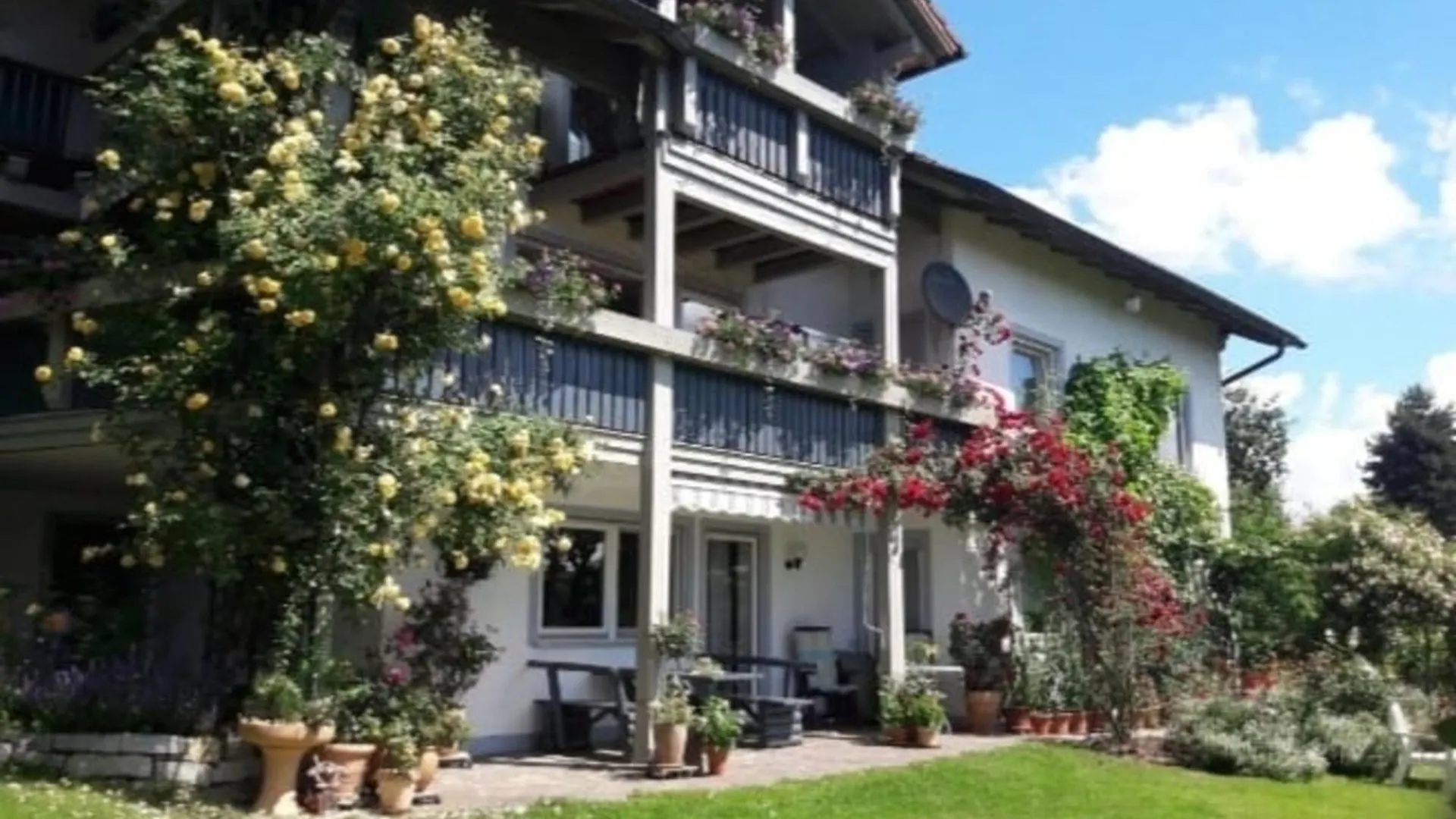 Appartamento 4 Sterne Ferienwohnung Rosengarten Nur Fuer Urlaubsgaeste Fursteneck